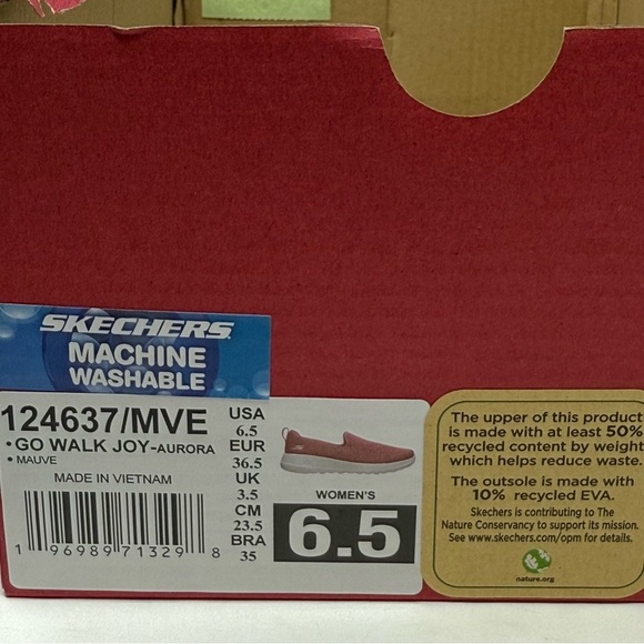 Skechers Women's Size 6.5 Go Walk Joy Sneaker shoes comfortable NWT - Picture 8 of 11